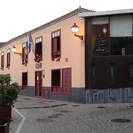 فندق Rural Casa Lugo 3*